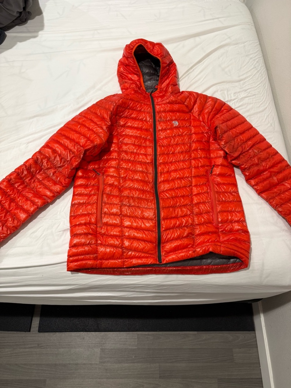Mountain Hardwear Ghost Wispier light down Jacket